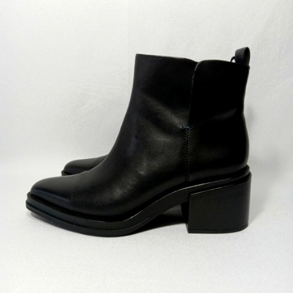 FRANCO SARTO Womens Dalden Black Leather Chunky Heel Ankle Boot Size 9.5 - Picture 2 of 12